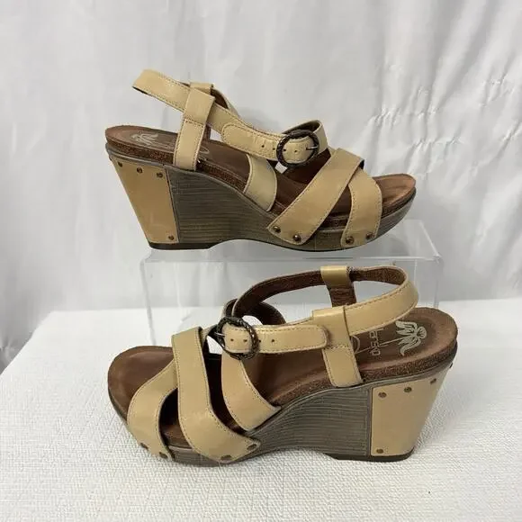 Dansko Sandals Womens Size 8 Frida Wedge Studded Beige Sand Leather Cork Heel 38 - Picture 7 of 9